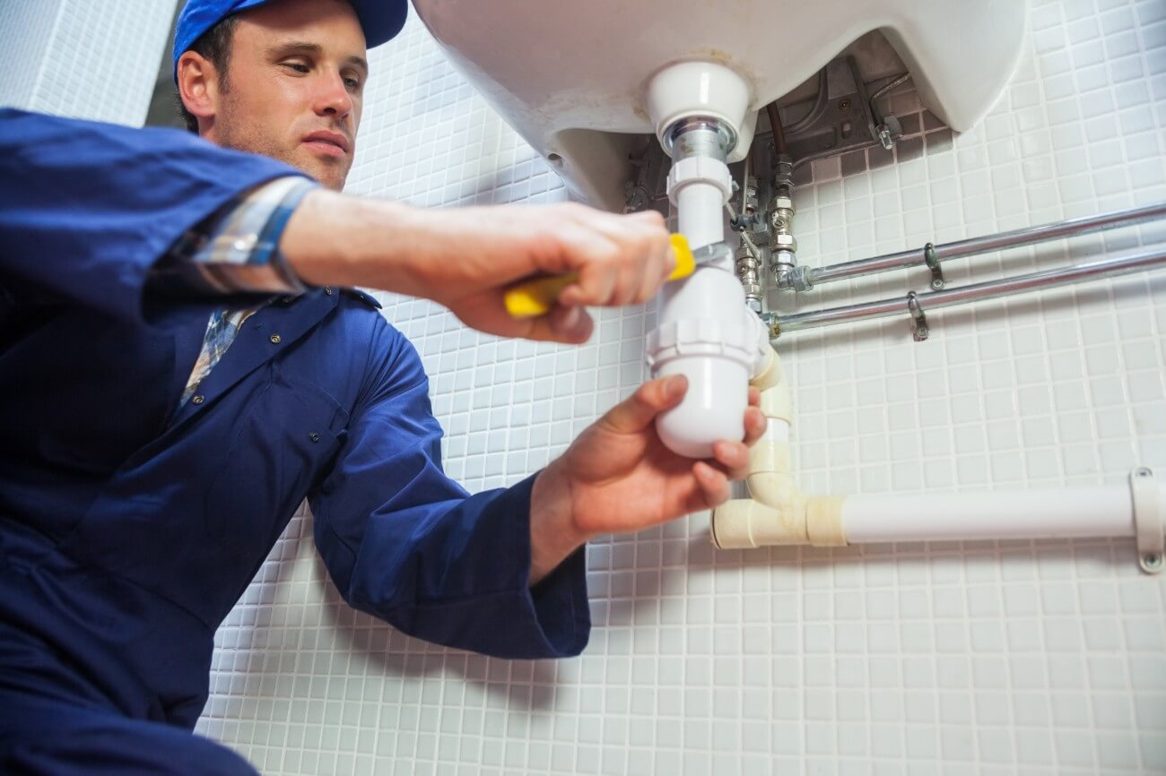 How to Become A Licensed Plumber